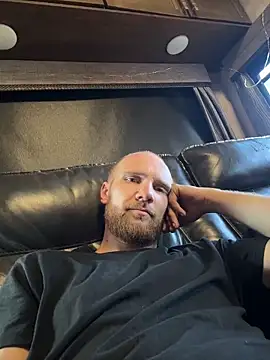 Snapshot of SparkledExtern chatting on February 21, 2026, 8:43 pm SparkledExtern online show from February 21, 2026, 8:43 pm