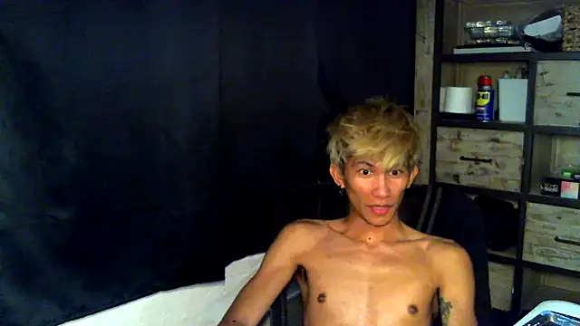 jhaycobXgarcia online show from April 2, 2026, 2:53 am