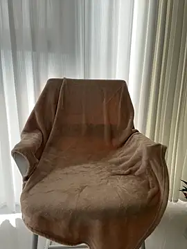 sookkm online show from December 18, 2025, 2:50 am