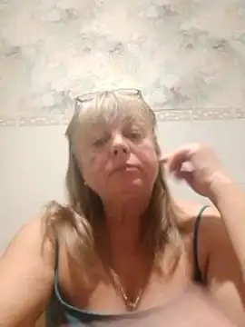 LinaLight88 online show from January 11, 2026, 9:20 pm