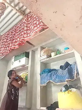 Shreya pandit online show from April 5, 2026, 7:05 am