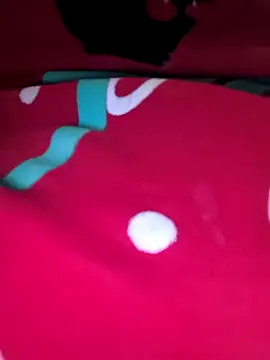 Snapshot of -Queen- chatting on February 15, 2026, 2:03 pm -Queen- online show from February 15, 2026, 2:03 pm