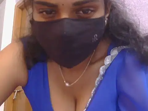Snapshot of its_me_love9951 chatting on May 16, 2026, 4:31 am its me love9951 online show from May 16, 2026, 4:31 am