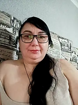 MariSwan222 online show from February 13, 2026, 11:39 am