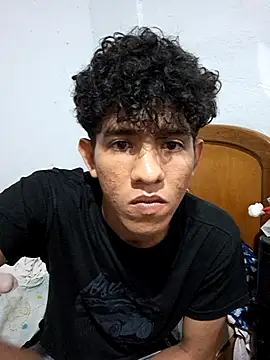 adexe23 online show from February 16, 2026, 5:14 am
