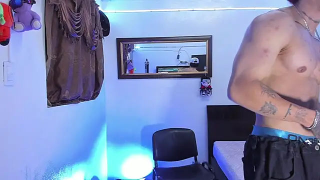 Snapshot of Bull__fit chatting on March 13, 2026, 4:08 am Bull fit online show from March 13, 2026, 4:08 am