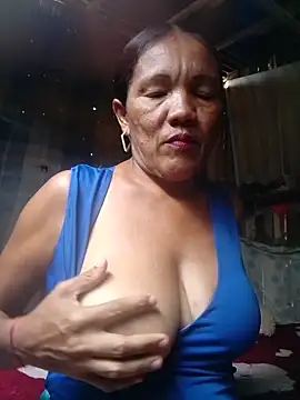 sara milf777 online show from April 17, 2026, 5:16 pm