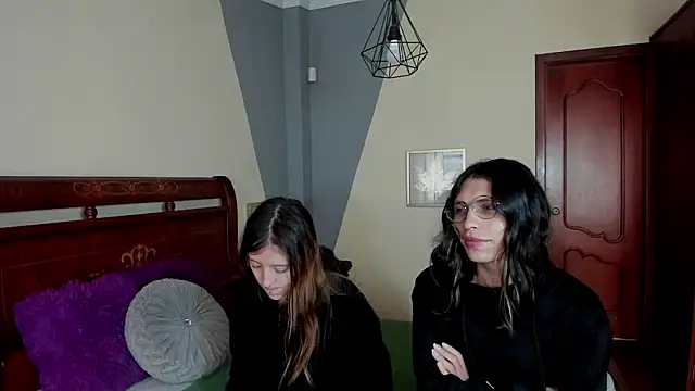 Briar y Blair online show from January 19, 2026, 2:21 pm