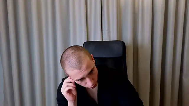 KellenWest online show from April 8, 2026, 4:23 am