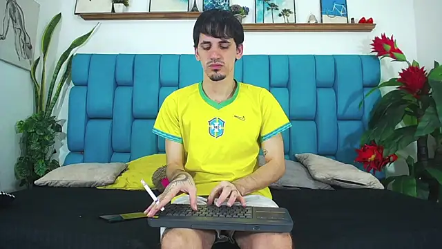 boy Dirty X online show from May 25, 2026, 5:13 am