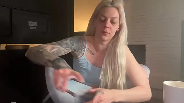 Melina Diamond online show from January 8, 2026, 12:35 am