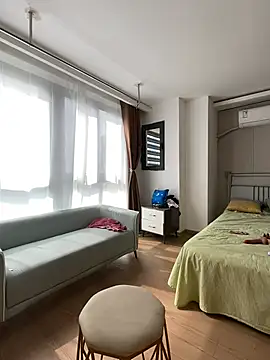 ccyun666 online show from April 18, 2026, 1:20 am