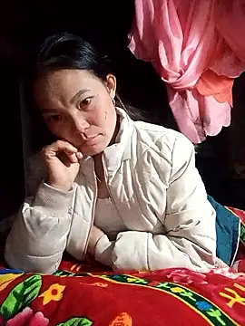 Girl cutee online show from January 14, 2026, 9:52 pm