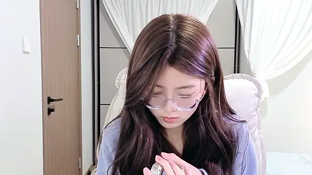 Koikoi    online show from March 15, 2026, 6:52 am