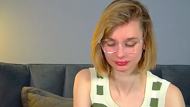 Snapshot of MerlinMeyer chatting on February 22, 2026, 6:35 am MerlinMeyer online show from February 22, 2026, 6:35 am