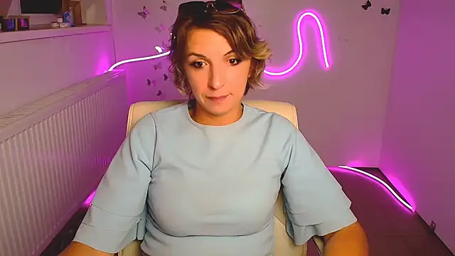 Snapshot of Lana_Foxyy chatting on July 25, 2026, 12:03 pm Lana Foxyy online show from July 25, 2026, 12:03 pm