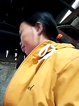 Maikha08 online show from March 17, 2026, 2:05 am