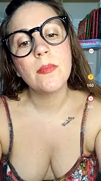 Snapshot of SofiEsteves chatting on July 18, 2026, 4:44 pm SofiEsteves online show from July 18, 2026, 4:44 pm