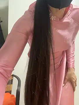 Snapshot of bi_biii chatting on April 8, 2026, 2:44 am bi biii online show from April 8, 2026, 2:44 am