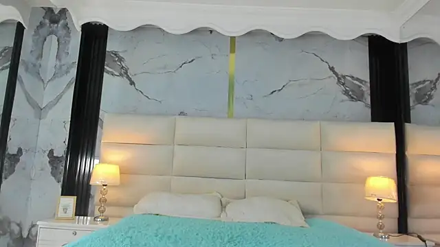 VictoriaKyros online show from March 26, 2026, 2:28 am