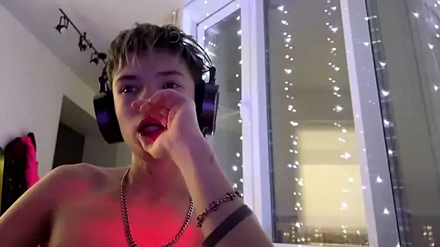 MilesSwanson online show from December 20, 2025, 7:54 pm