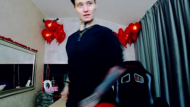 Snapshot of KennyXSX chatting on February 3, 2026, 6:46 pm KennyXSX online show from February 3, 2026, 6:46 pm