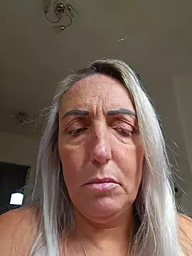 Snapshot of theblondecocklover chatting on May 5, 2026, 8:11 am theblondecocklover online show from May 5, 2026, 8:11 am