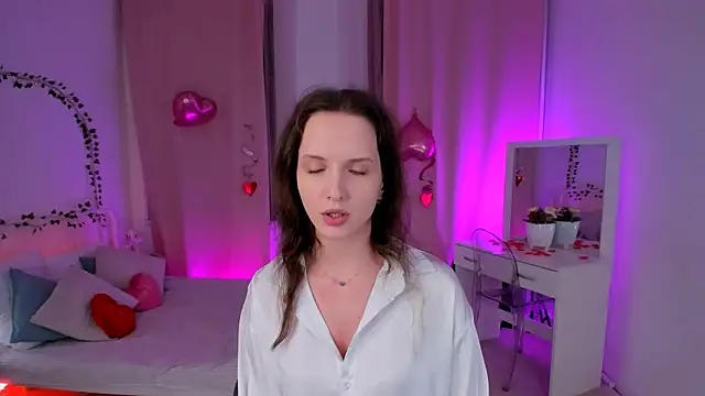 Ariadna Shy online show from February 14, 2025, 10:25 pm