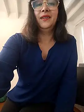 christy ant online show from February 21, 2026, 6:09 pm