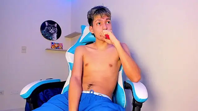 harry jonshon69 online show from February 15, 2026, 1:09 pm