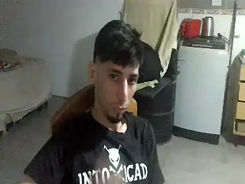 Snapshot of Franalbera chatting on March 2, 2026, 5:52 am Franalbera online show from March 2, 2026, 5:52 am