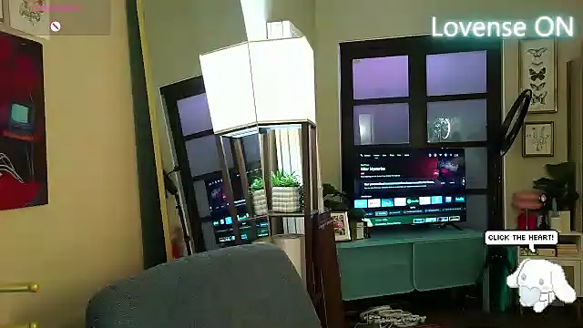 itscleomoon online show from April 11, 2026, 9:52 pm