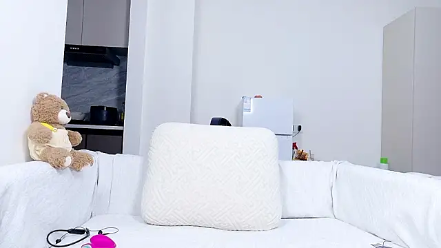 Snapshot of xinxinchuxin661 chatting on February 12, 2026, 2:12 pm xinxinchuxin661 online show from February 12, 2026, 2:12 pm