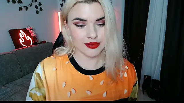 Snapshot of Ariana_Saint chatting on April 1, 2026, 5:21 pm Ariana Saint online show from April 1, 2026, 5:21 pm