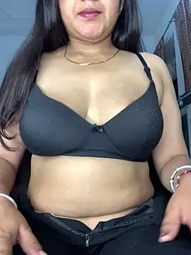 Snapshot of missmisha01 chatting on March 6, 2026, 1:46 am missmisha01 online show from March 6, 2026, 1:46 am