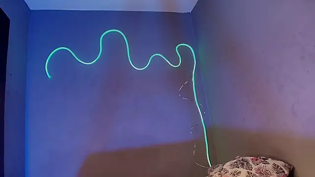 Snapshot of saramaartinez chatting on December 22, 2025, 12:02 pm saramaartinez online show from December 22, 2025, 12:02 pm