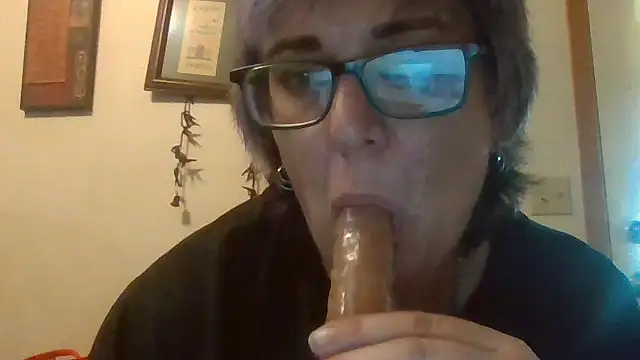 becky1111 online show from June 26, 2026, 11:53 pm