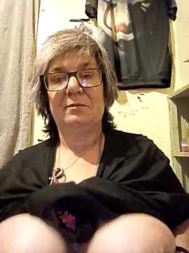 becky1111 online show from July 14, 2026, 2:49 am