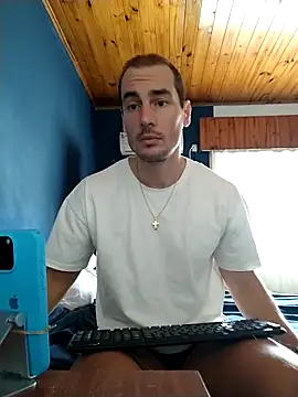 maximuss789 online show from April 11, 2026, 1:37 pm