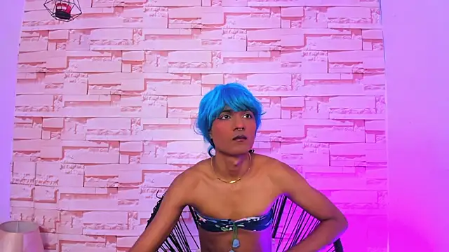 tiffanyy 777 online show from January 7, 2026, 1:24 pm