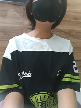 kinsu4763 online show from April 9, 2026, 7:58 am