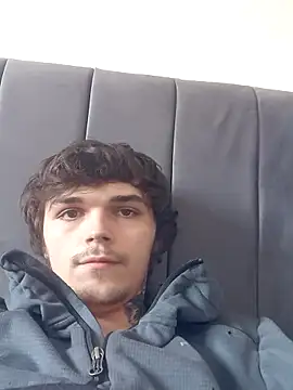 Lblee04 online show from March 20, 2026, 2:22 pm