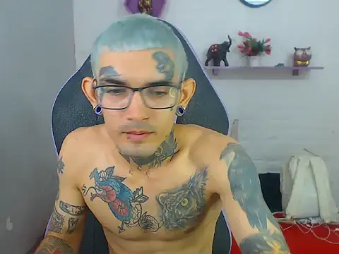 Boy tatto77 online show from December 22, 2025, 7:00 pm