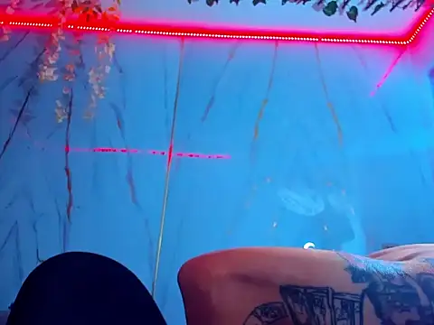 Boy tatto77 online show from April 14, 2026, 1:11 am