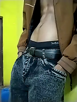 Jordyalnino92 online show from December 19, 2025, 10:44 am