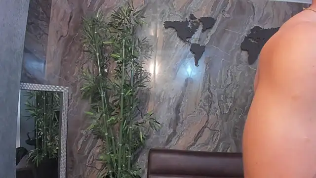 Snapshot of Noah_Clarkk chatting on February 18, 2026, 11:22 pm Noah Clarkk online show from February 18, 2026, 11:22 pm