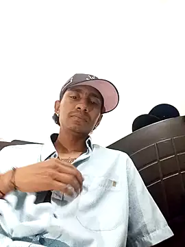 negrito sexxxo online show from December 18, 2025, 5:13 am