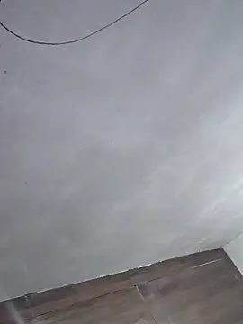 Snapshot of luxury_sofiya chatting on December 18, 2025, 12:00 pm luxury sofiya online show from December 18, 2025, 12:00 pm