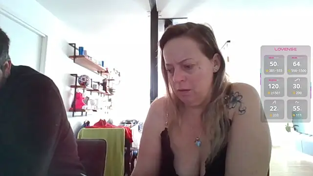 Miss-Chupagirly online show from March 16, 2026, 8:29 am