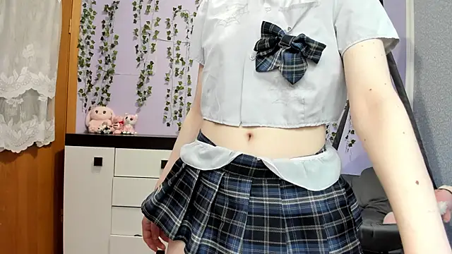 Yoonhee ki online show from April 13, 2026, 2:00 pm